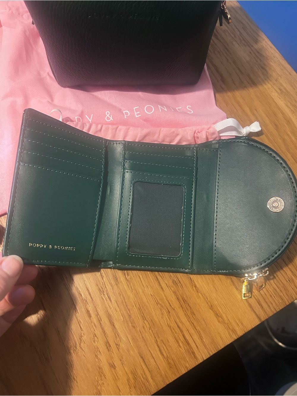 Poppy & Peonies Heritage Green Go GetterTote with Pink Insert and Accessory Set - Picture 6 of 16